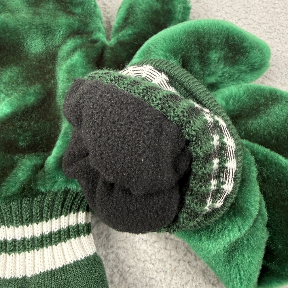 Michigan State Spartans Mittens Green Fuzzy Plush Fleece Lined NCAA Fan Gear - Picture 4 of 11